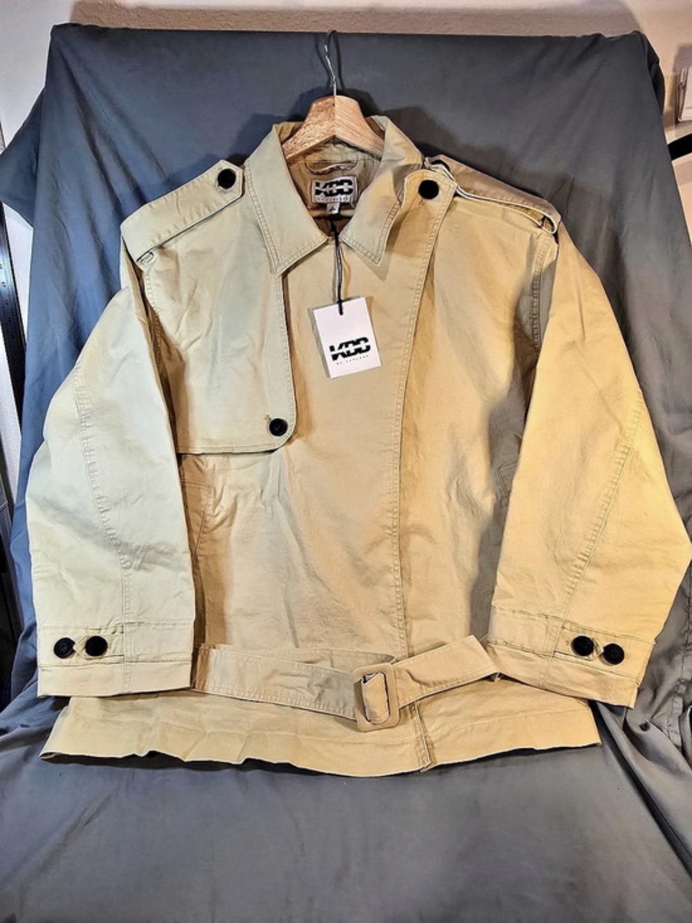 KBB by Kahlana Utility Jacket in Beige Size Large NWT